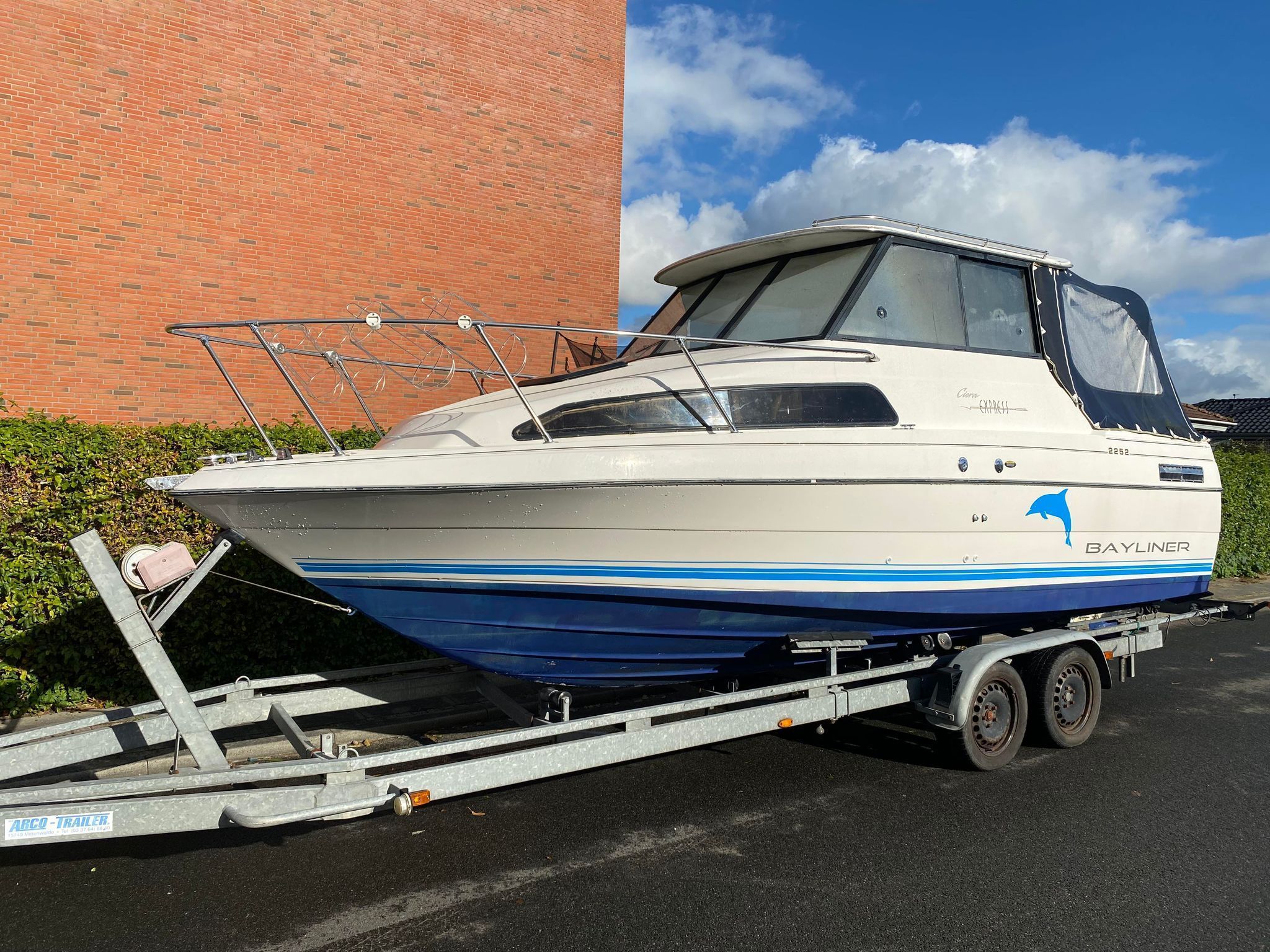 Bayliner 2252 Cierra Express NEDSAT!